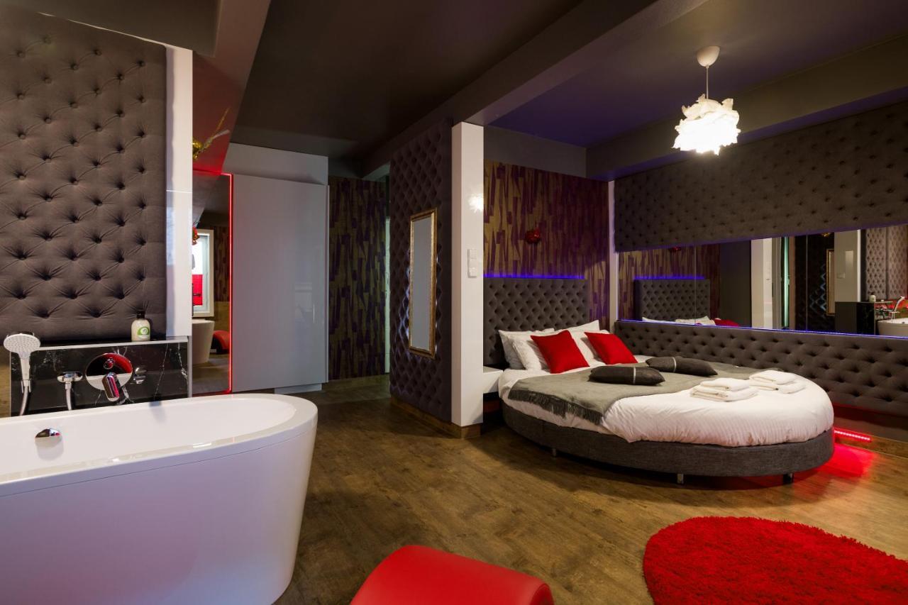 Yourplace Romantic Apartment With Private Patio 크라쿠프 외부 사진